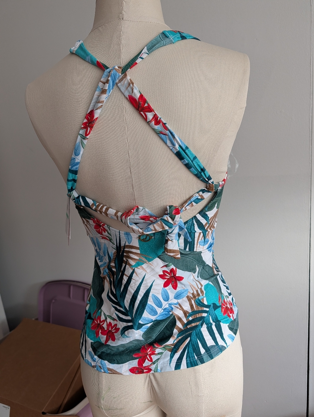 Jantzen Teal, Green & Red Tropical Wrap Tank - Picture 3 of 5